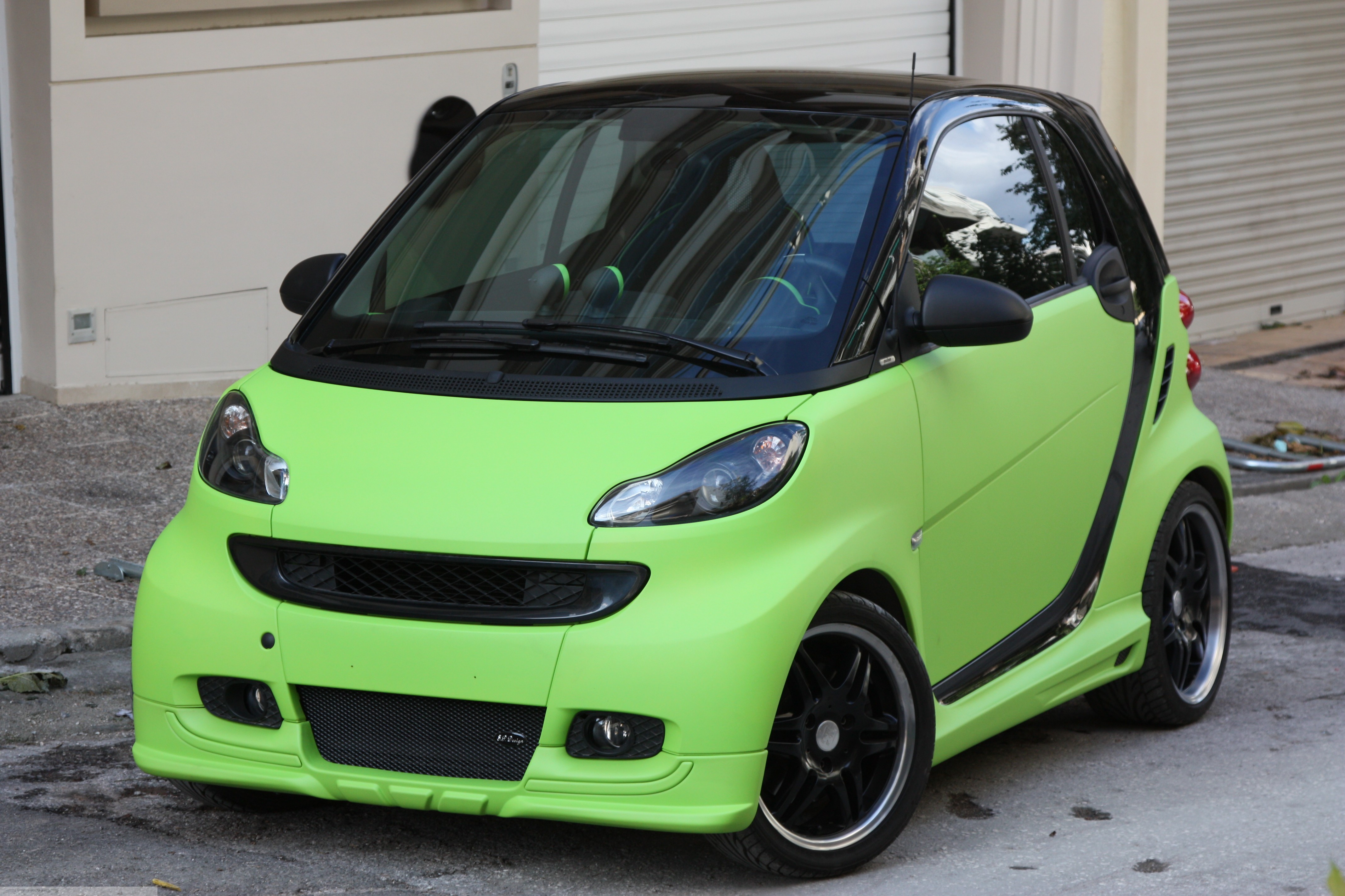 Body Kit Green Color Smart Fortwo 451.