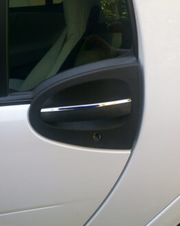 This is the Door Handle Accessory for the Smart Fortwo 451.